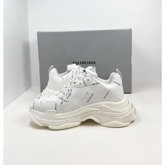 Size 41EU/8US - Balenciaga Triple S Allover Logo Sneakers🤍 New/Retail $1.2K!